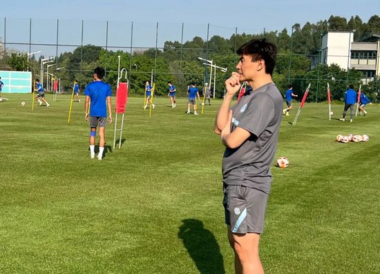 国产一伦一伦一伦